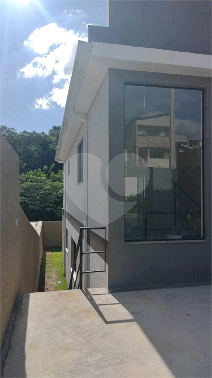 Sobrado à venda com 2 quartos, sendo 1 suíte, em Jardim Maristela II, Atibaia, SP