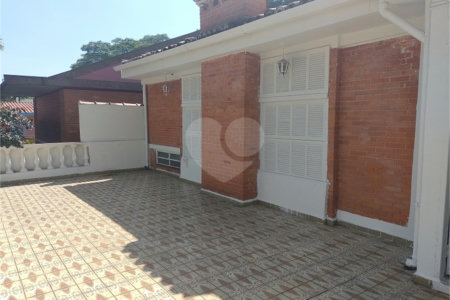 Casa de Vila à venda com 5 quartos, sendo 1 suíte,  em Alto da Boa Vista, São Paulo, SP