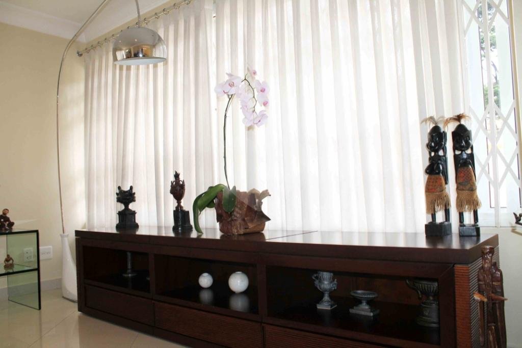 Casa Térrea à venda ou para alugar com 3 suítes em Brooklin Velho, São Paulo, SP