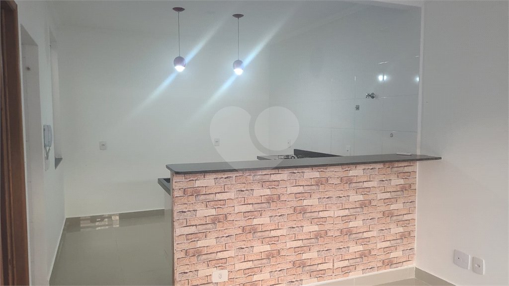 Casa à venda ou para alugar com 2 suítes no condomínio Santa Teresinha, São Paulo - SP