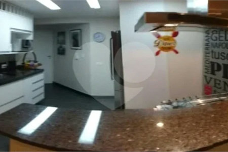 Duplex à venda com 3 quartos, sendo 1 suíte, em Vila Andrade, São Paulo, SP