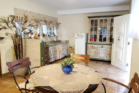 Casa à venda com 5 quartos, sendo 3 suítes, em Jardim da Saúde, São Paulo, SP