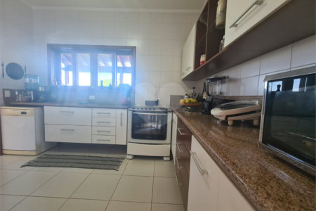 Casa à venda com 4 suítes no condomínio Santa Teresa, Itupeva - SP