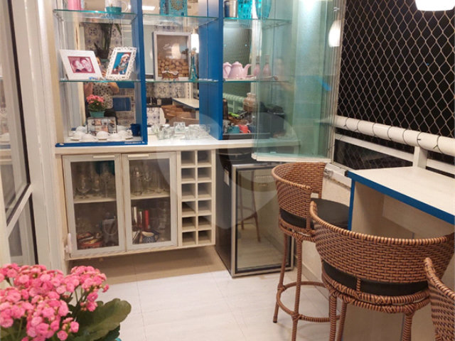 Apartamento à venda com 2 quartos, sendo 1 suíte,  em Morumbi, São Paulo, SP