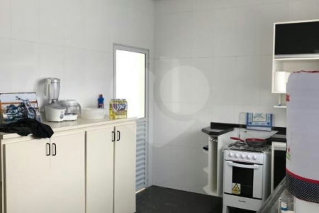 Casa à venda com 3 suítes no condomínio Aldeia da Mata, Votorantim - SP