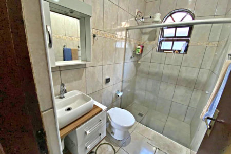 Chácara à venda com 3 quartos, sendo 1 suíte,  em Monterrey, Louveira, SP