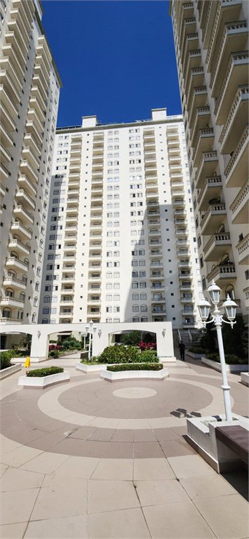 Apartamento à venda com 2 quartos, sendo 1 suíte,  em Vila Regente Feijó, São Paulo, SP