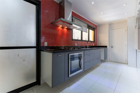 Apartamento à venda com 4 quartos, sendo 3 suítes, em Vila Suzana, São Paulo, SP