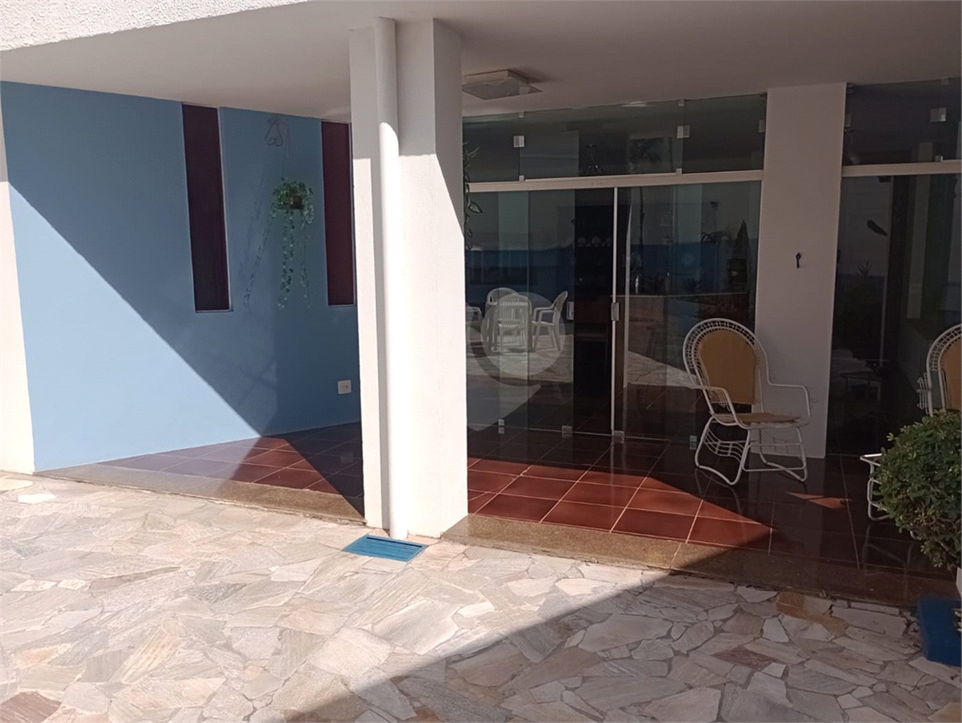 Casa à venda com 4 quartos, sendo 1 suíte, em Vila Rosa, Itapetininga, SP