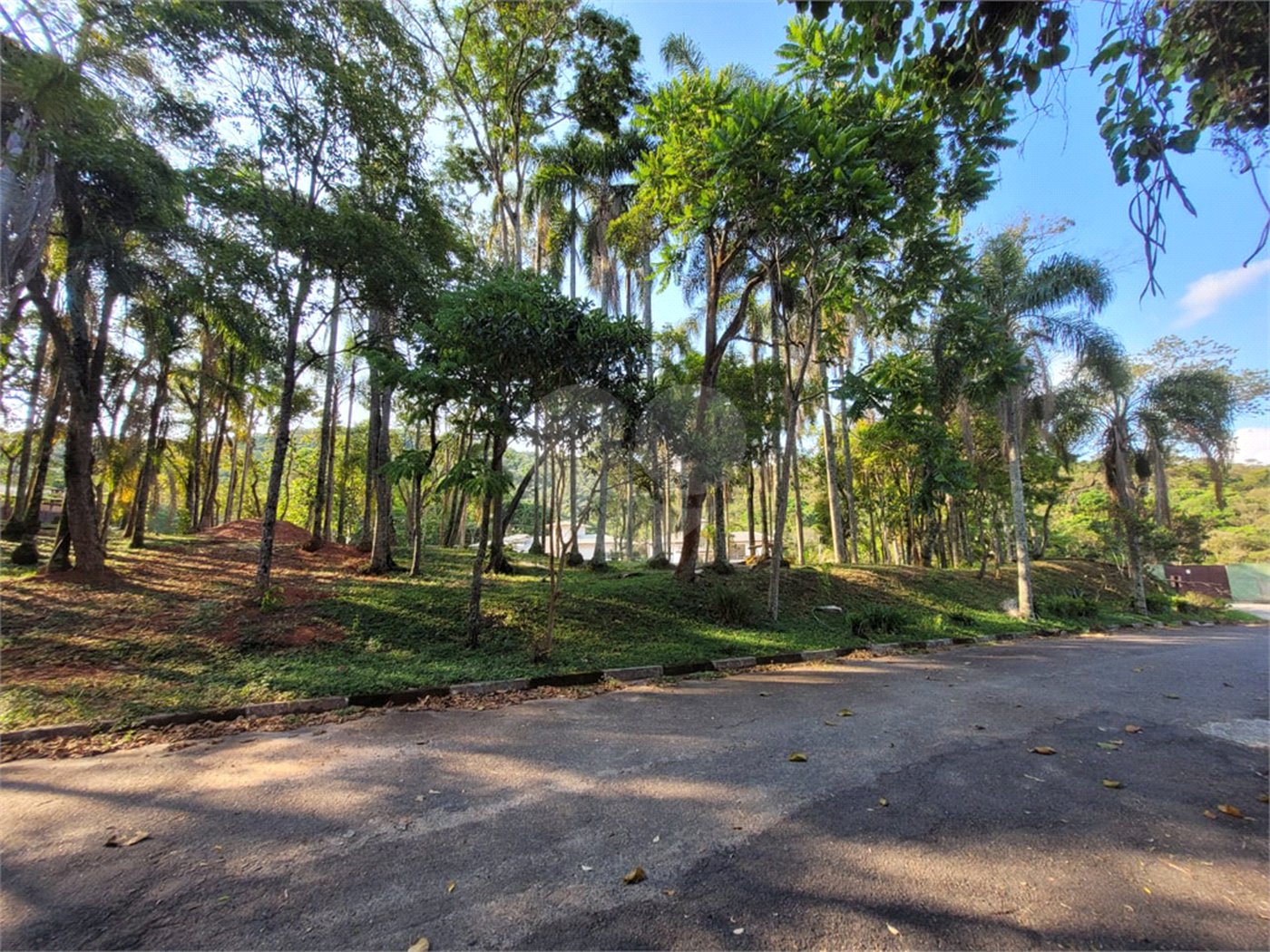 Terreno à venda no condomínio Sausalito, Mairiporã - SP