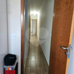 Casa à venda com 3 quartos, sendo 1 suíte, no condomínio Professora Romilde Nogueira de Sá, São Paulo - SP