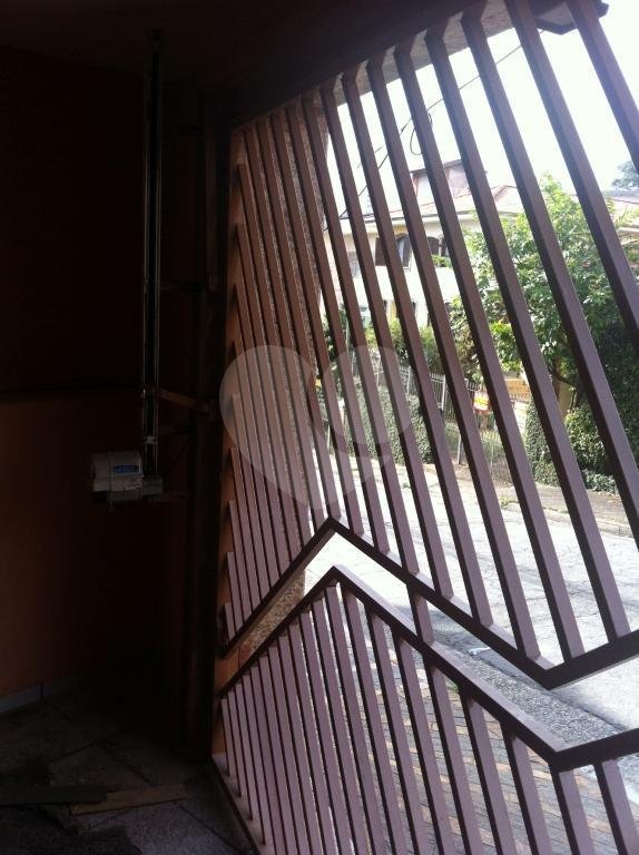 Sobrado à venda com 3 quartos, sendo 1 suíte, em Chora Menino, São Paulo, SP