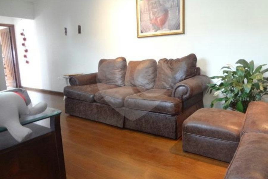 Casa à venda com 3 quartos, sendo 1 suíte, em Limão, São Paulo, SP