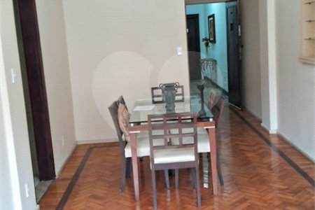 Apartamento à venda com 3 quartos, sendo 1 suíte, em Copacabana, Rio de Janeiro, RJ