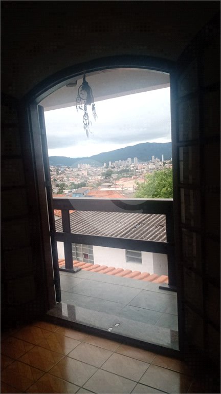 Casa à venda com 3 quartos, sendo 1 suíte,  em Jardim Jussara, Mogi das Cruzes, SP