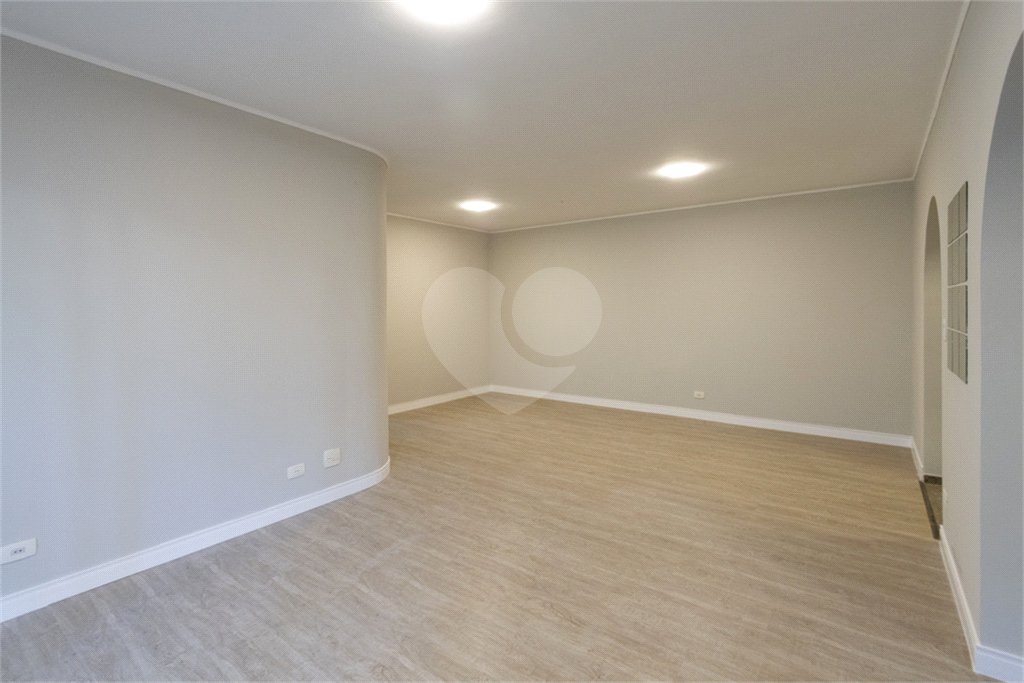 Apartamento à venda com 3 quartos, sendo 1 suíte, em Perdizes, São Paulo, SP