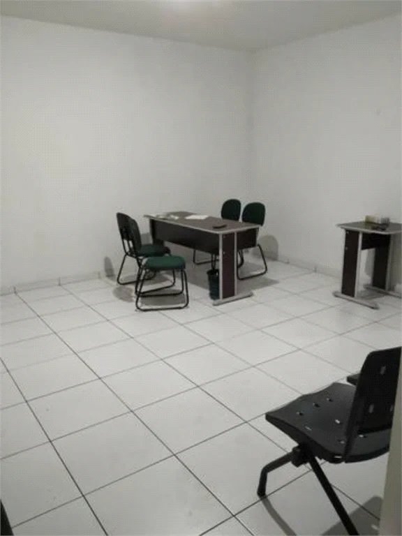 Sobrado à venda com 6 quartos, sendo 2 suítes, em Instituto de Previdência, São Paulo, SP