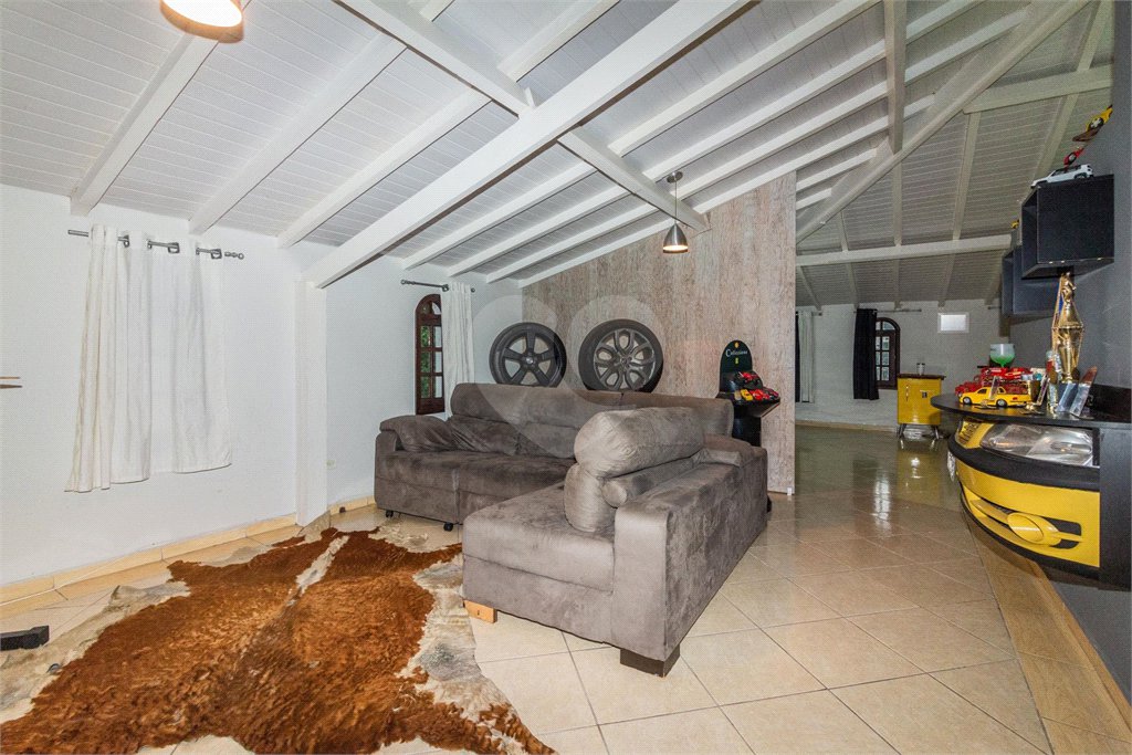 Casa à venda ou para alugar com 5 quartos, sendo 3 suítes, em Imirim, São Paulo, SP