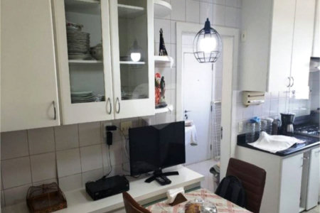 Apartamento à venda com 3 quartos, sendo 1 suíte, em Paraíso do Morumbi, São Paulo, SP