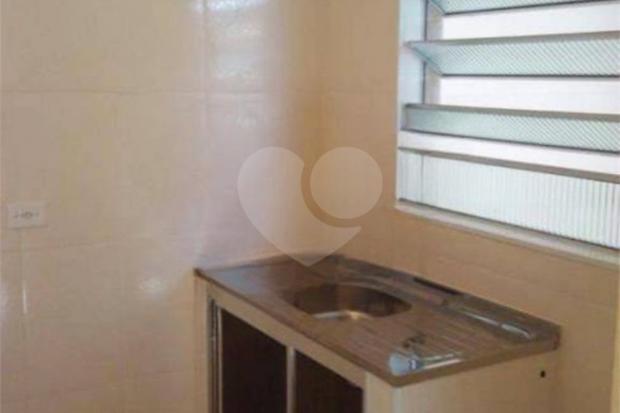 Prédio à venda com 1 quarto em Jaraguá, São Paulo, SP