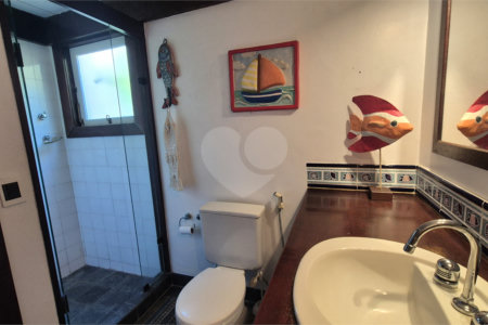 Casa em condomínio à venda com 4 quartos, sendo 3 suítes,  em Geribá, Armação dos Búzios, RJ
