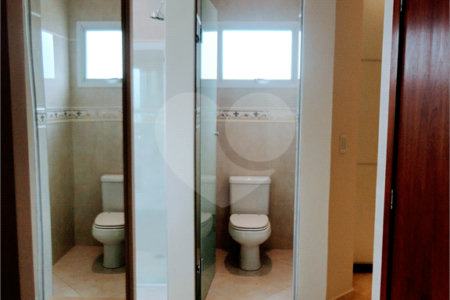 Casa à venda com 3 suítes no condomínio Residencial Jardim América, Vinhedo - SP