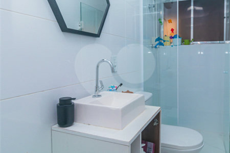 Apartamento à venda com 3 quartos, sendo 1 suíte, em Alto da Boa Vista, São Paulo, SP