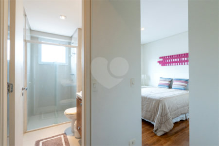 Apartamento à venda com 3 suítes em Vila Nova Conceição, São Paulo, SP