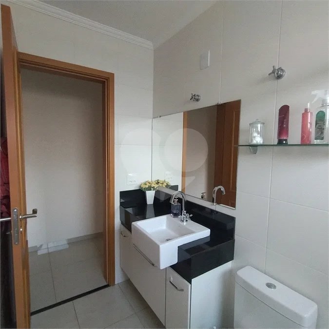 Apartamento em Atibaia com 2 dormitórios (1 suíte), 2 vagas de garagem, elevador, salão de festas, excelente localização