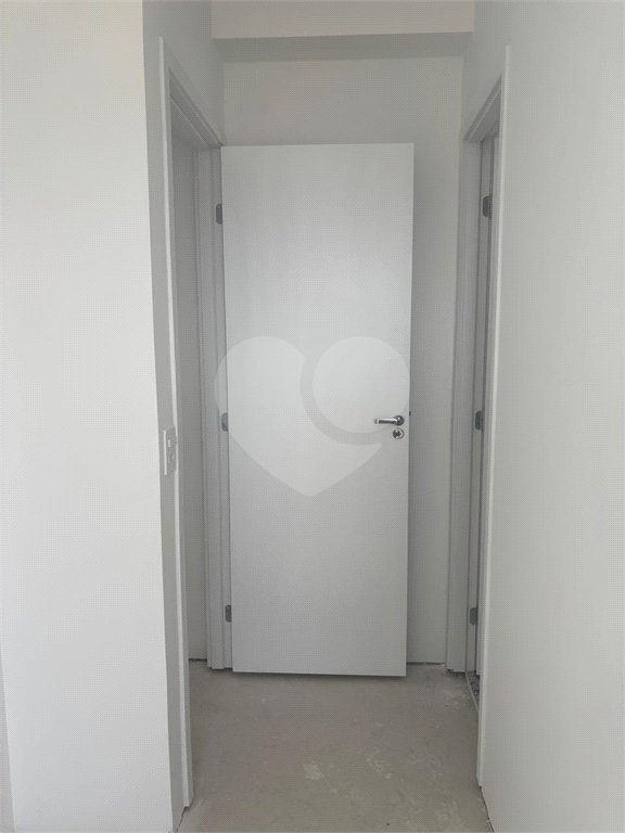 Apartamento à venda com 3 quartos, sendo 1 suíte,  em Barueri, Barueri, SP