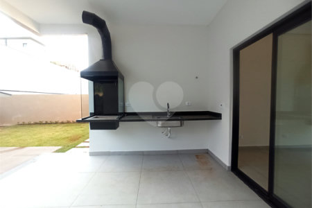 Casa à venda com 3 quartos, sendo 1 suíte, no condomínio Buona Vita, Atibaia - SP