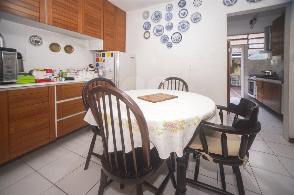 Sobrado à venda com 3 quartos, sendo 1 suíte, em Chácara Santo Antônio (zona Sul), São Paulo, SP