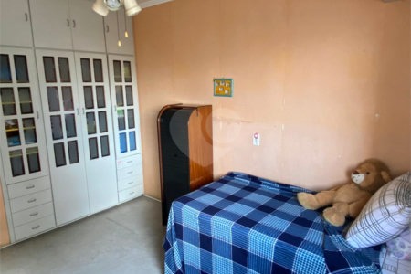 Apartamento à venda com 4 quartos, sendo 1 suíte, em Campo Belo, São Paulo, SP