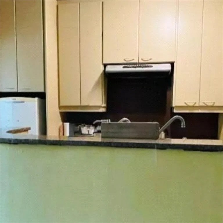 Casa à venda com 4 quartos, sendo 3 suítes, em Parque Continental, São Paulo, SP
