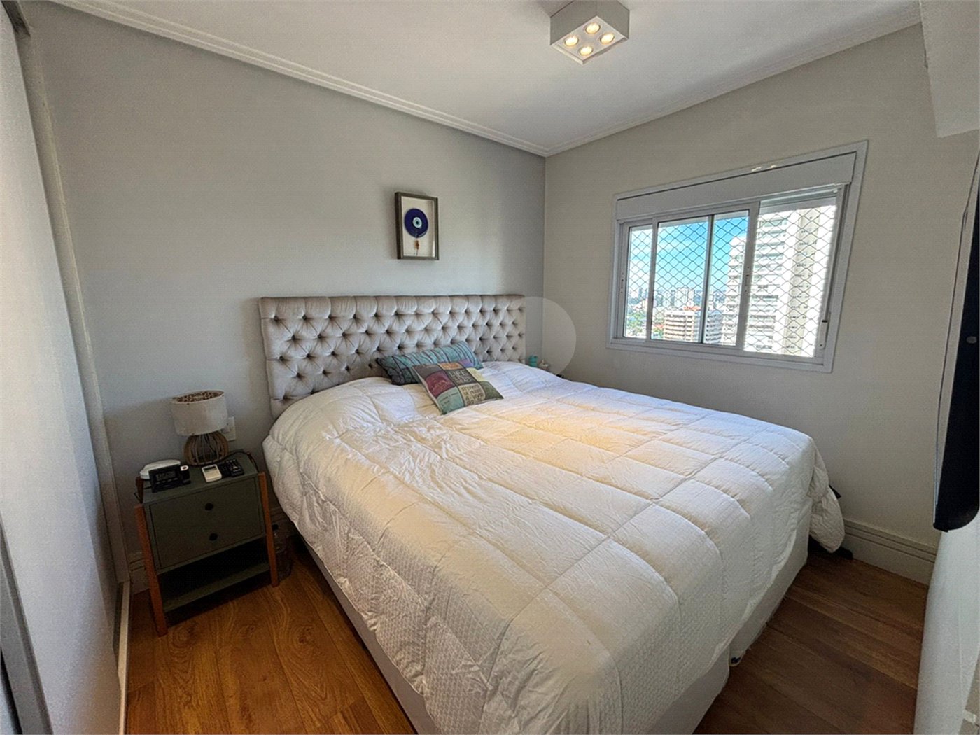 Apartamento à venda com 3 quartos, sendo 1 suíte,  em Santo Amaro, São Paulo, SP