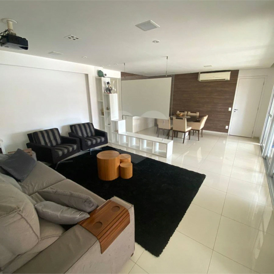 Apartamento à venda com 3 suítes em Santana, São Paulo, SP