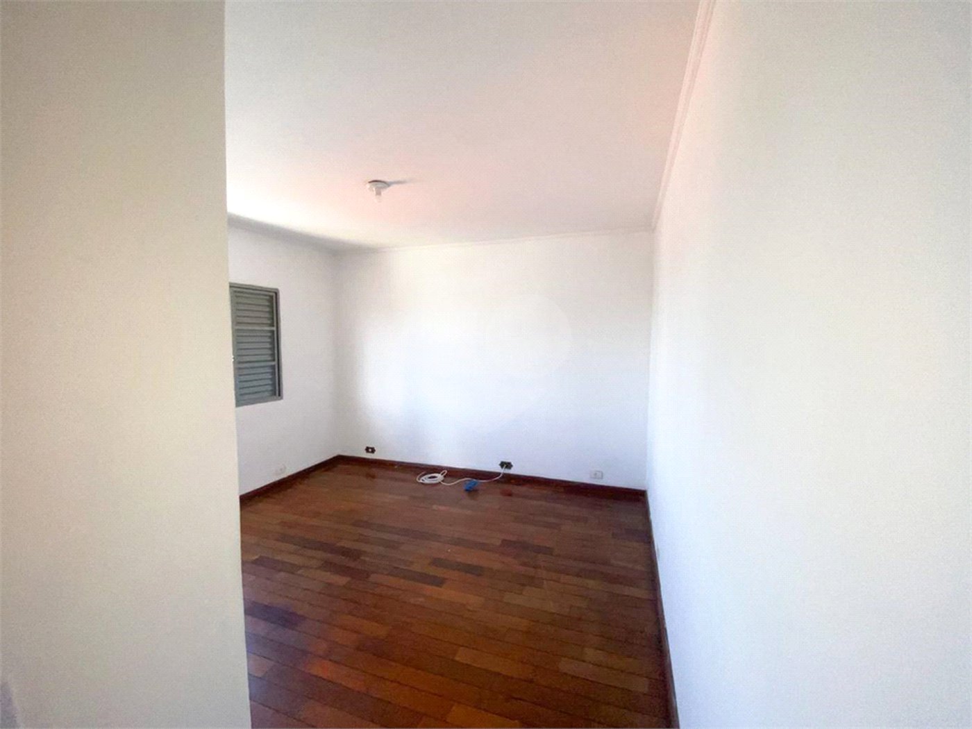 Casa à venda com 3 quartos, sendo 1 suíte, em Vila Maria Alta, São Paulo, SP