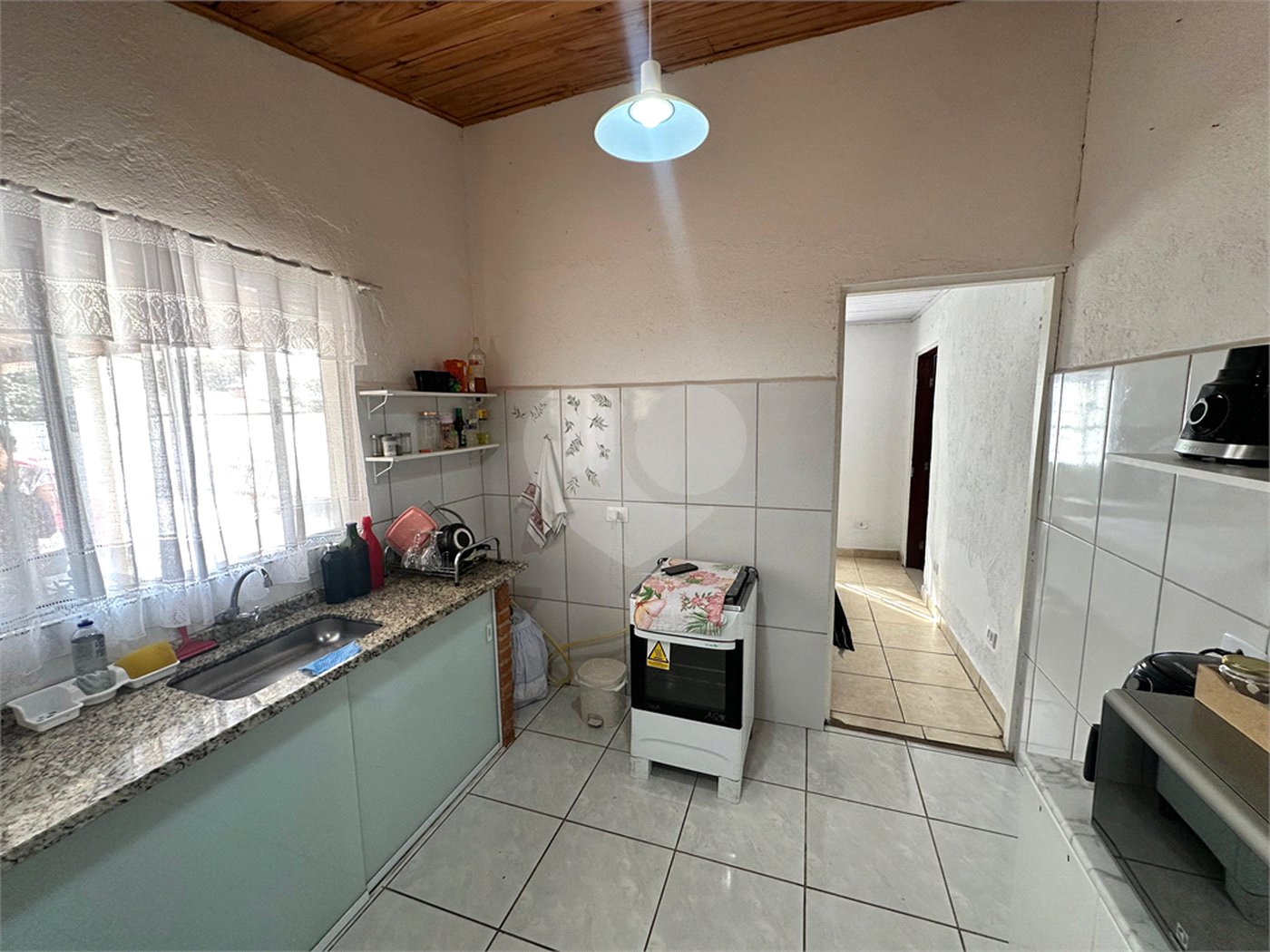 Casa à venda com 3 quartos, sendo 1 suíte, em Jardim Colonial, Atibaia, SP