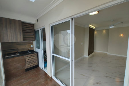 Apartamento à venda com 3 quartos, sendo 1 suíte,  no Centro, São Caetano do Sul, SP