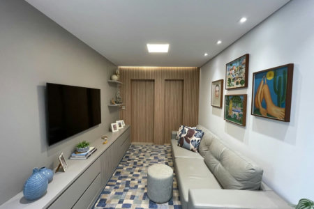 Apartamento 1 suíte com closet, 1 vaga demarcada, Embaré, Santos