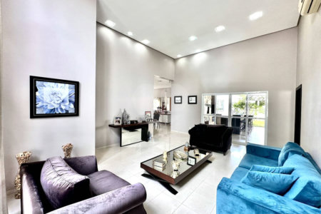 Casa à venda com 3 suítes no Centro-norte, Várzea Grande, MT