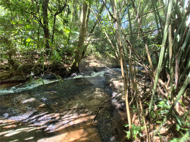 Casa Térrea à venda com 3 quartos, sendo 1 suíte,  em Serra da Cantareira, Mairiporã, SP