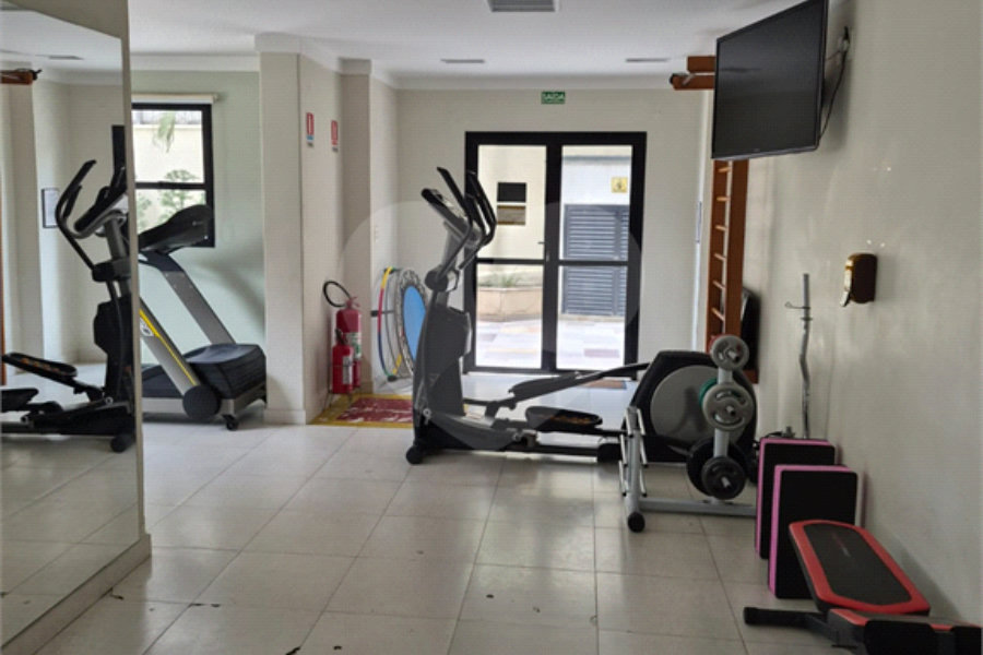 Apartamento à venda com 3 quartos, sendo 1 suíte, em Santana, São Paulo, SP