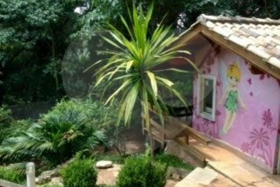 Sobrado à venda com 4 quartos, sendo 2 suítes, em Alpes da Cantareira, Mairiporã, SP