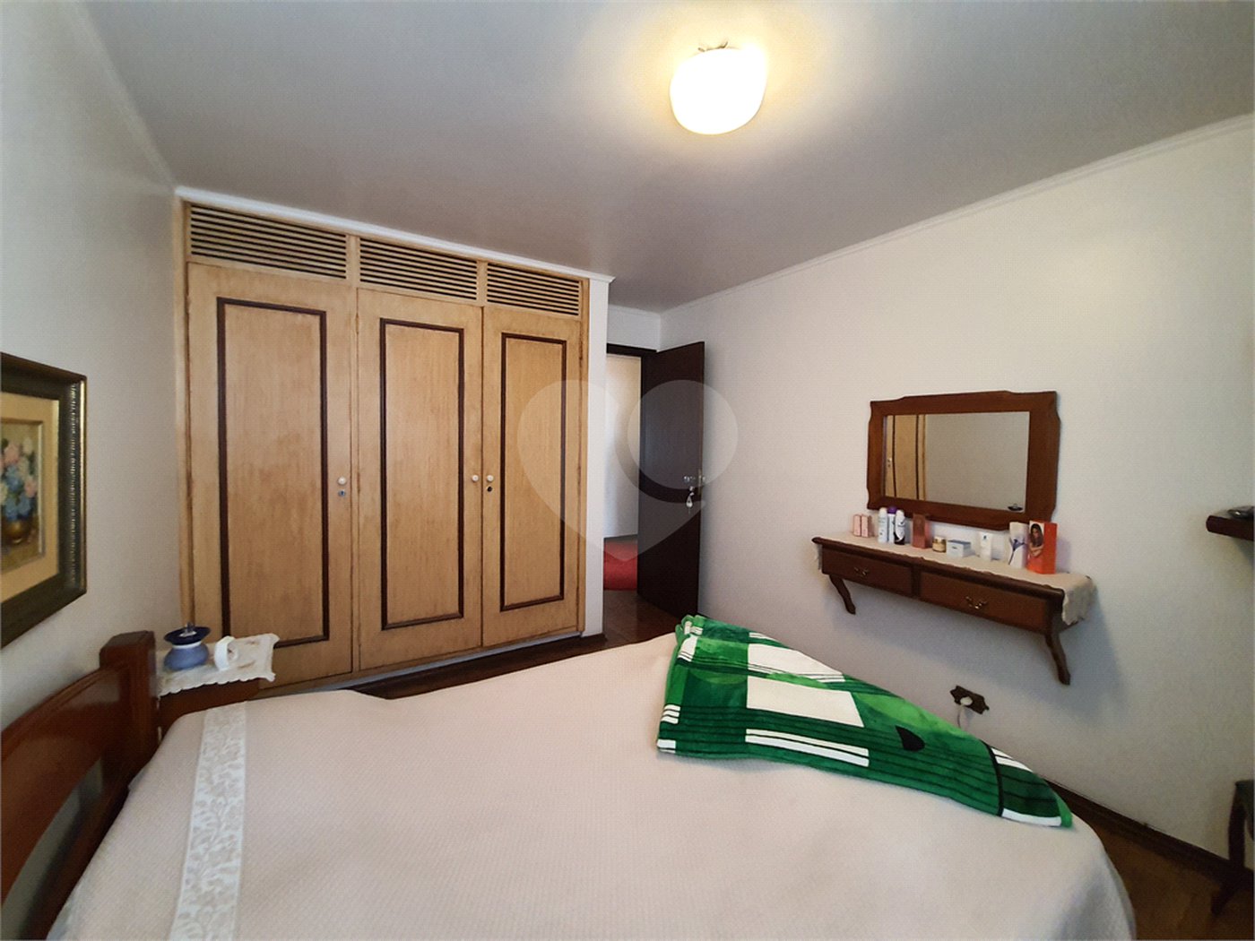 Sobrado à venda com 3 quartos, sendo 1 suíte,  em Jardim Rizzo, São Paulo, SP