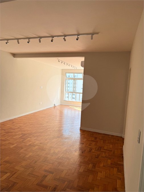 Apartamento à venda com 2 quartos, sendo 1 suíte, em Bela Vista, São Paulo, SP