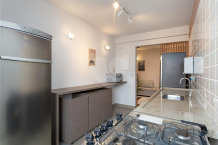 Apartamento à venda com 4 quartos, sendo 2 suítes, em Pinheiros, São Paulo, SP