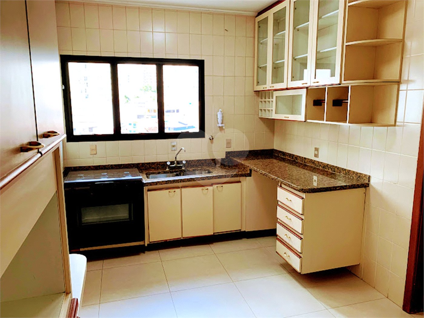 Apartamento à venda ou para alugar com 4 quartos, sendo 2 suítes, em Santana, São Paulo, SP