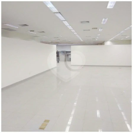 Loja com 280 m² para locação na Penha