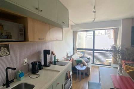 Apartamento à venda com 12 quartos, sendo 1 suíte,  em Vila Pompéia, São Paulo, SP